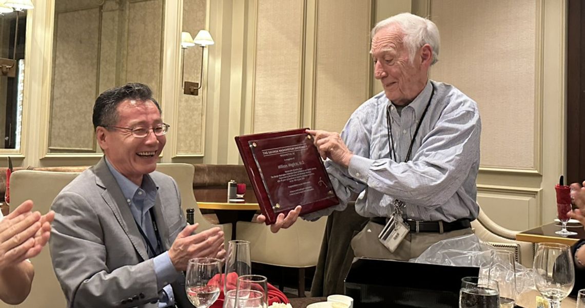 Dr. Weglicki receives award